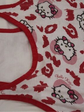 Hello Kitty White, Pink & Red Graphic Tank
